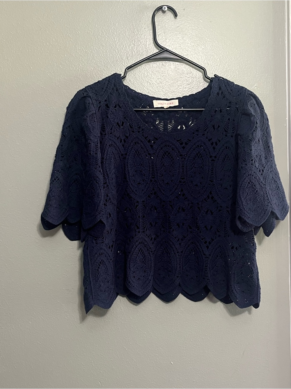 Solitaire Navy Crochet Scallop-Hem Short Sleeve Top